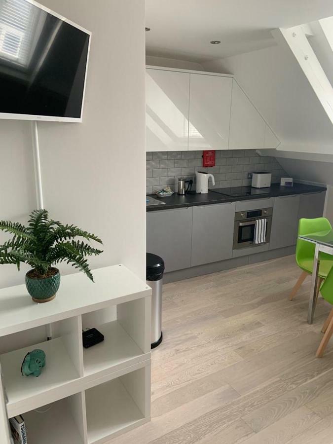 Apt 3, Opera House Ensuite 4Th Floor By Indigo Flats Londra Dış mekan fotoğraf